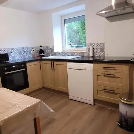 Du Grand Sapin Bleu 度假居 *